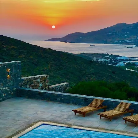 Syros With View And Pool * Posidhonía
