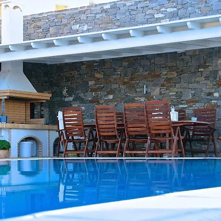 Villa Syros With View And Pool