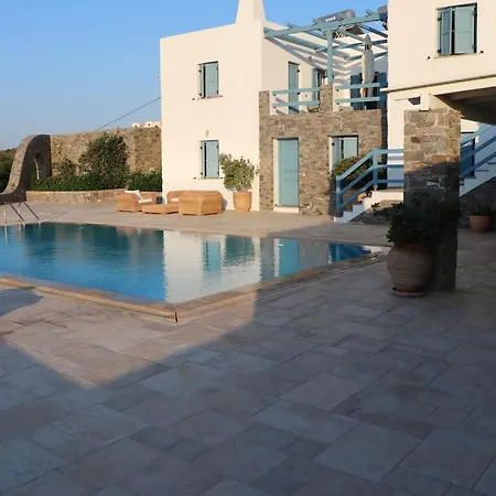 Villa Syros With View And Pool *